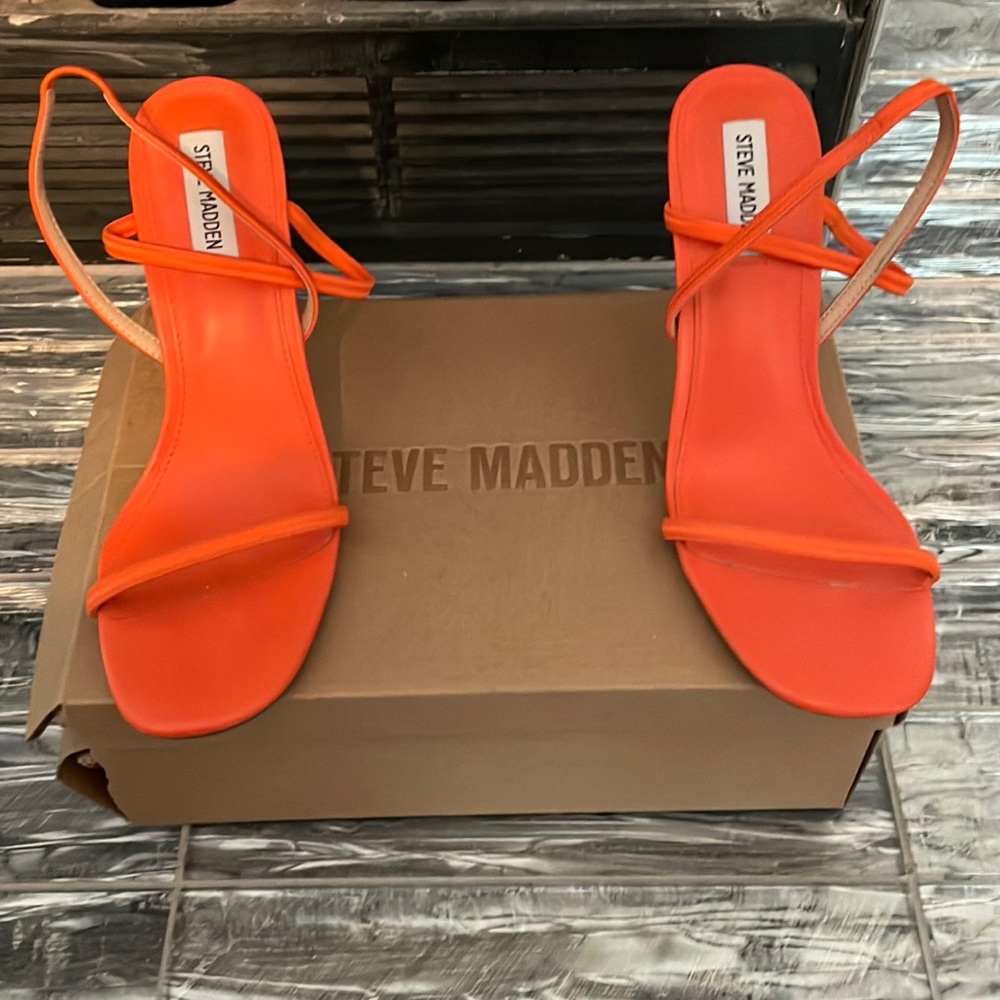 Steve Madden Sandal
